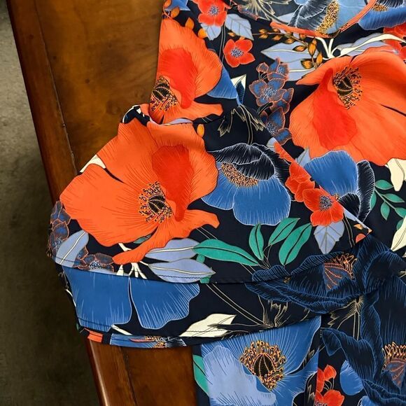 Status By Chenault Women'S Blue Floral Double Flounce Flutter Sleeve Top Small - Picture 13 of 15